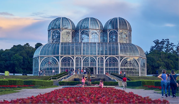 브라질 파라나(Parana)주의 쿠리치바(Curitiba)시(사진=WorldAtlas)